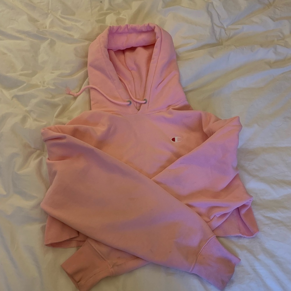 Champion cropped pink sweater